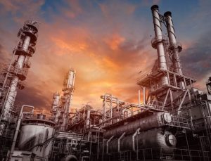 ABD İran gerilimi petrol fiyatlarını yeniden artırdı