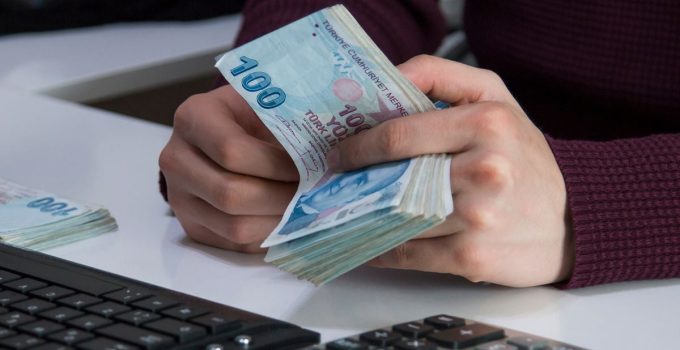 Akaryakıta indirim geliyor