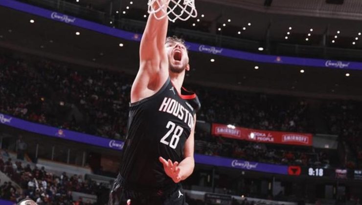 Alperen’li Rockets, Lakers’a mağlup oldu