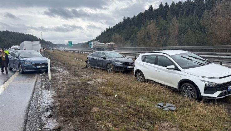 Anadolu Otoyolu’nda 9 aracın karıştığı kazada 6 kişi yaralandı