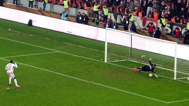 Andre Onananın penaltı kurtarışları Türkiye Kupasına damga vurdu Okan Kocuk da duvar ördü: Kalecilerin düellosu