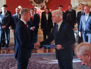 Ankara’daki NATO Zirvesi Çekya’yı karıştırdı! Cumhurbaşkanı ile başbakan birbirine girdi