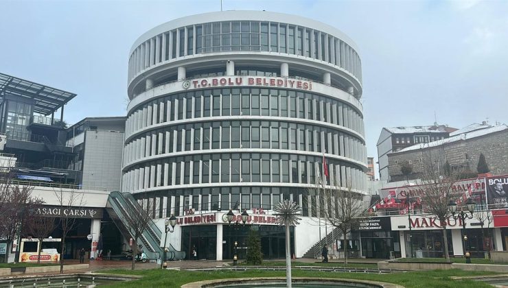 Bolu Belediye Başkan Yardımcısı ile meclis üyesi gözaltına alındı