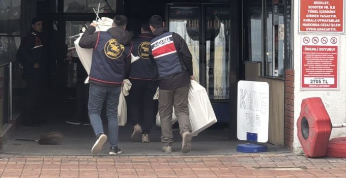 Bolu Belediyesine yönelik "irtikap" soruşturmasında 3 kişi gözaltına alındı