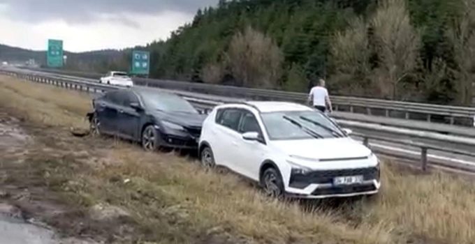 Bolu’da TEM Otoyolu’nda 10 araçlı zincirleme kaza: 6 yaralı