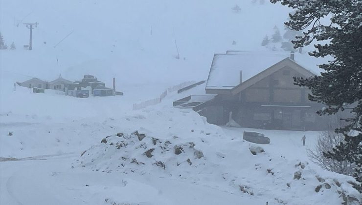 Bolu’nun yüksek kesimlerine kar yağdı