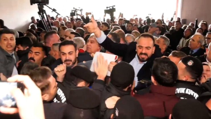 Bursa Büyükşehir Belediyesi başkan vekili seçimi öncesinde gerginlik