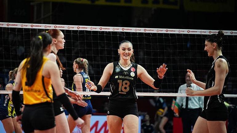 CANLI I VakıfBank - Fenerbahçe Medicana (Voleybol Sultanlar Liginde şampiyonluk maçı)