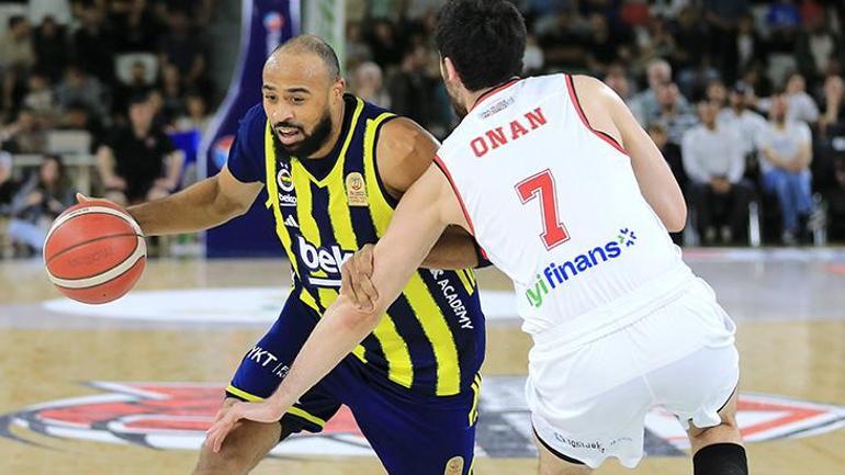Fenerbahçe Bekodan Zalgiris provası... Manisa Basket - Fenerbahçe Beko maç sonucu 78-82