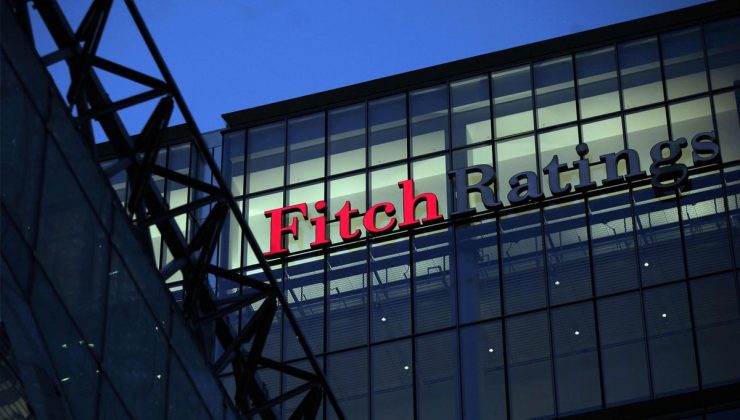 Fitch, Türkiye’nin "pozitif" kredi görünümünü değiştirdi
