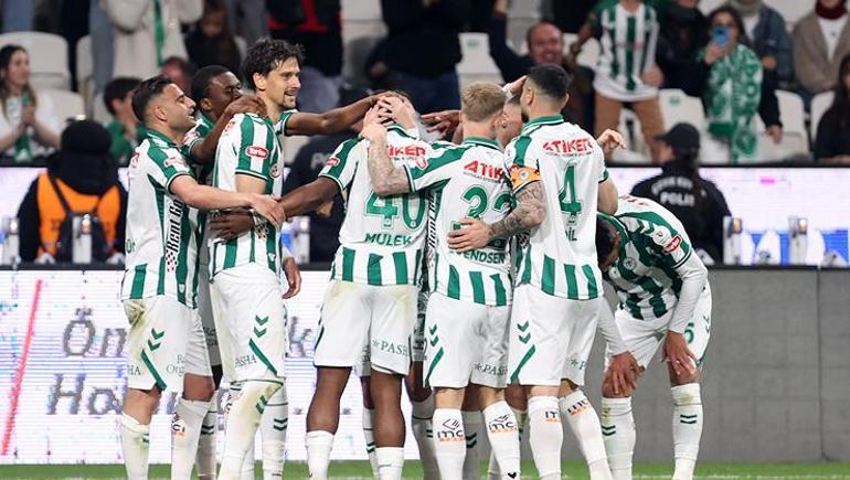 Galatasaray ve Fenerbahçeden sonra şimdi de Trabzonspor İlhan Palut Konyasporu kanatlandırdı