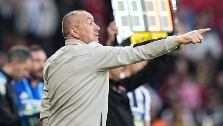 ‘Galatasaray’a avantaj sağlandı!’ Stoilov’dan erteleme tepkisi