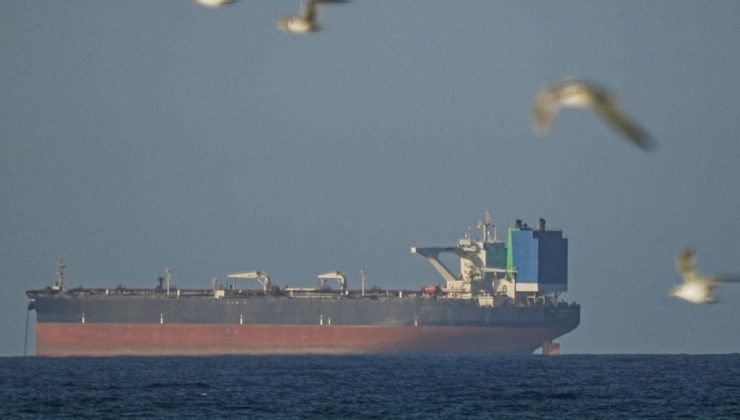 İran, biri İsrail ile bağlantılı iki gemiyi ele geçirdi