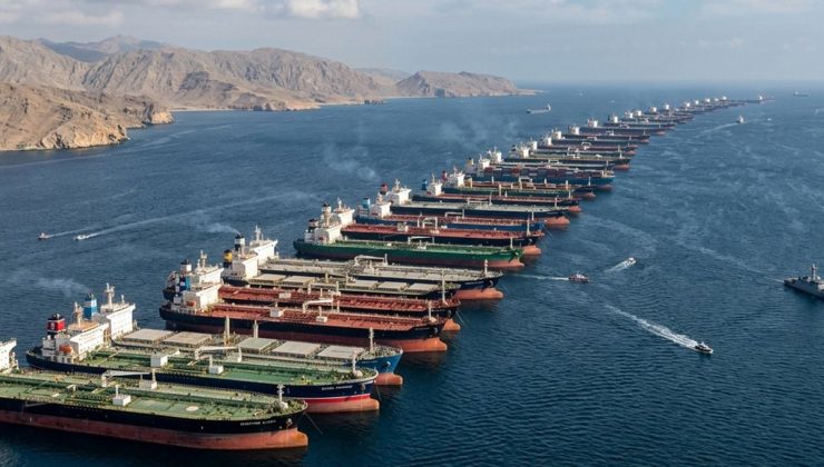 İran, Hürmüz Boğazı’nın yeniden açılması için savaş tazminatı talep etti