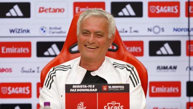 Jose Mourinho gazetecinin sorusuna kahkaha attı Katıla katıla güldü: İddialara cevap verdi