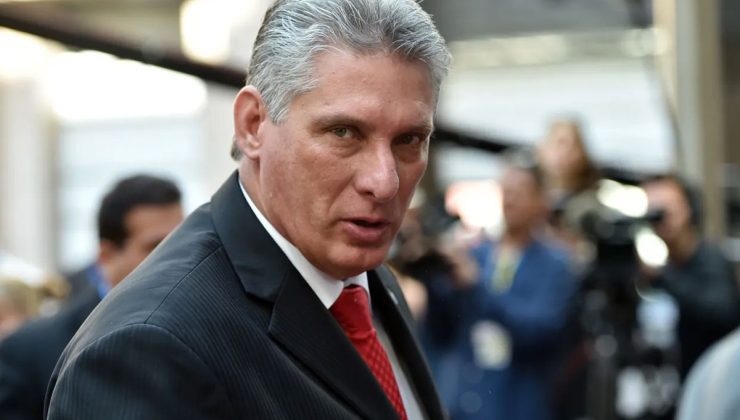 Küba lideri Canel, ABD’nin askeri saldırısının ihtimal dahilinde olduğunu söyledi