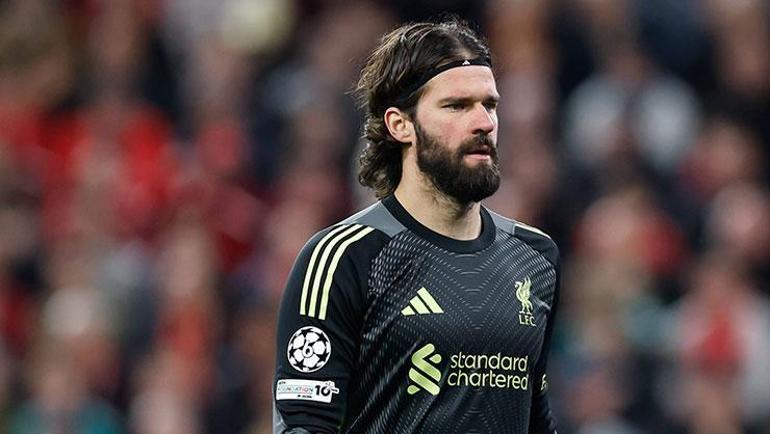 Liverpoolda bir dönem daha sona eriyor Yıldız oyuncu İtalya yolcusu