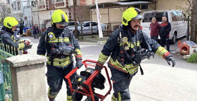 Prizde unutulan saç kurutma makinesi yangın çıkarttı, ekipler harekete geçti