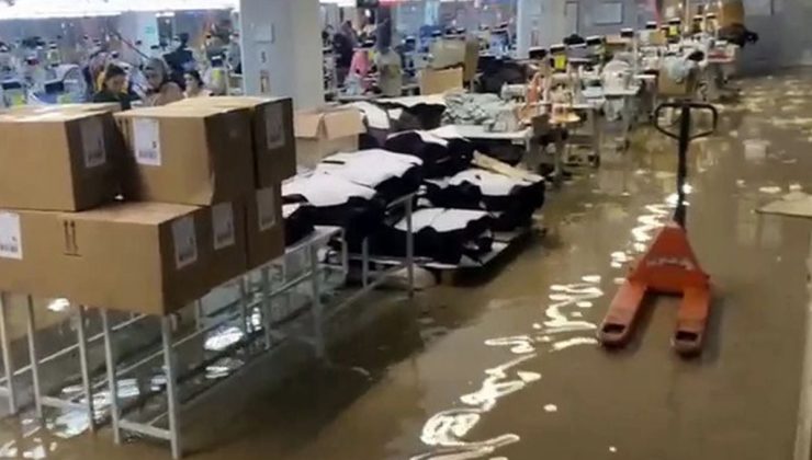Şanlıurfa’da sağanak nedeniyle tekstil fabrikasını su bastı; işçiler tahliye edildi
