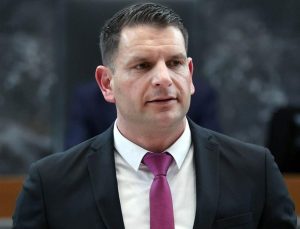 Slovenya Meclis Başkanı Stevanovic’ten, NATO’dan çekilmeye ilişkin olası referanduma destek sinyali