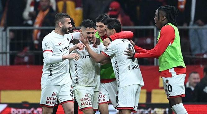 Fıratcan attı, Gençlerbirliği öne geçti!