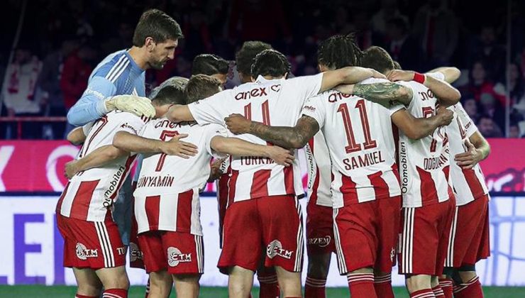 Antalyaspor’da Galatasaray maçı öncesi kriz patlak verdi! Okunmuş su açıklaması: Ne var bunda?