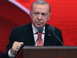 Cumhurbaşkanı Erdoğan’dan Dursun Özbek ve Okan Buruk’a tebrik telefonu