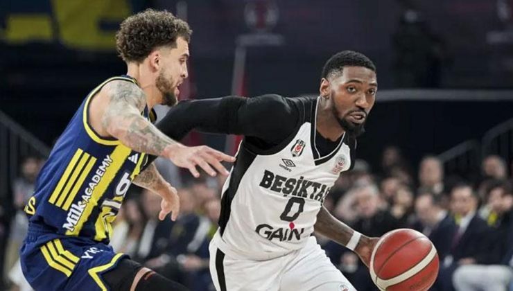 Fenerbahçe-Beşiktaş derbisi ertelendi