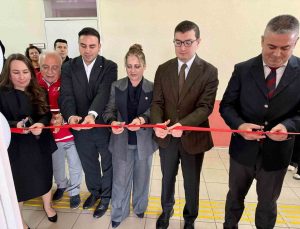 ADÜ Bozdoğan MYO’da Kızılay Kampüs Mağazası öğrencilere ücretsiz hizmete açıldı