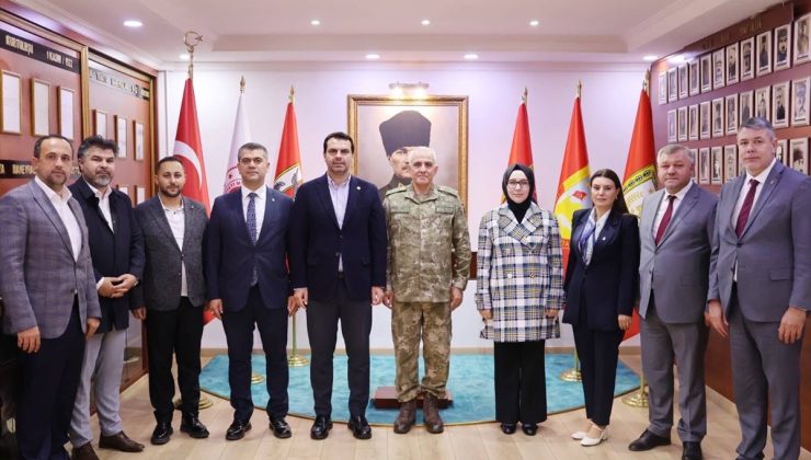 AK Parti Tekirdağ milletvekilleri Kolordu Komutanı Davut Ala’yı ziyaret etti