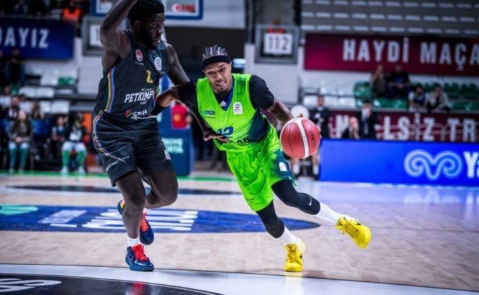 Aliağa Petkimspor, TOFAŞ’ı iki sayı farkla mağlup etti