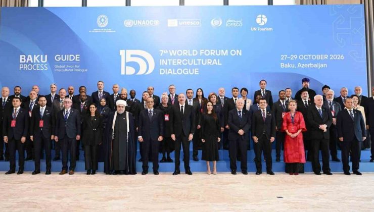 Aliyev, Bakü forumunda 65 camiyi yıkan Ermenistan’a çifte standart eleştirisi yaptı