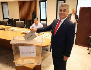 Bafra TSO seçiminde Göksel Başar’ın kırmızı listesi 12 grubun tamamını kazandı