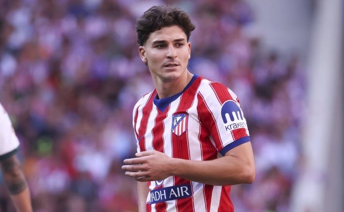 Barcelona’ya Julian Alvarez cezası!