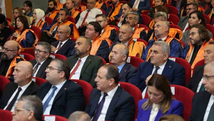 BARÜ Rektörü Akkaya, Sinop’ta YÖK Başkanı Özvar’ın katıldığı etkinliklerde yer aldı