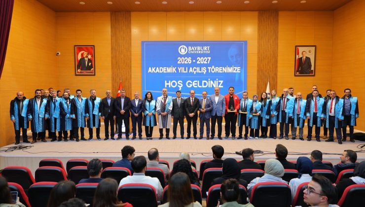 Bayburt Üniversitesi akademik yılını törenle açtı, GreenMetric’te Türkiye’de 55. oldu