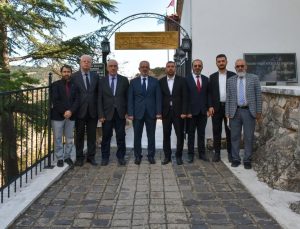 Bilecik’te Şeyh Edebali Türbesi’nde Kur’an-ı Kerim tilavet edildi, dua yapıldı