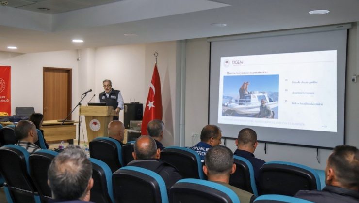 Bingöl’de su ürünleri üreticilerine balık hastalıkları eğitimi verildi