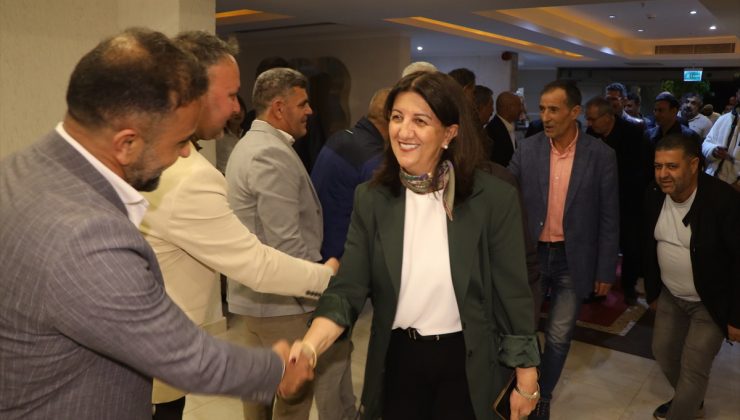 Bodrum’da düzenlenen Vanlılar Gecesi’ne Pervin Buldan da katıldı
