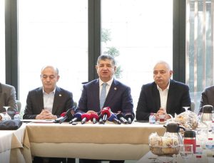 CHP’den ayrılan Karabat, milletvekili aidatlarının iade edildiğini söyledi