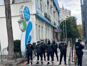 Denizli’de Merkezefendi Belediyesi’ne operasyon! Başkan Şeniz Doğan ve eşi gözaltında