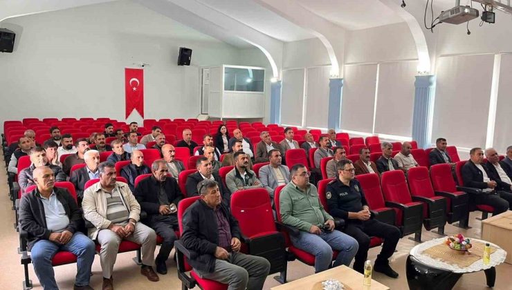 Dicle Kaymakamı Atış, muhtarlarla buluşup Muhtarlar Günü’nü kutladı