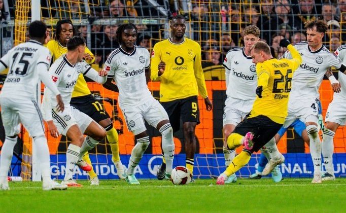Dortmund, Frankfurt’u tek golle geçti!