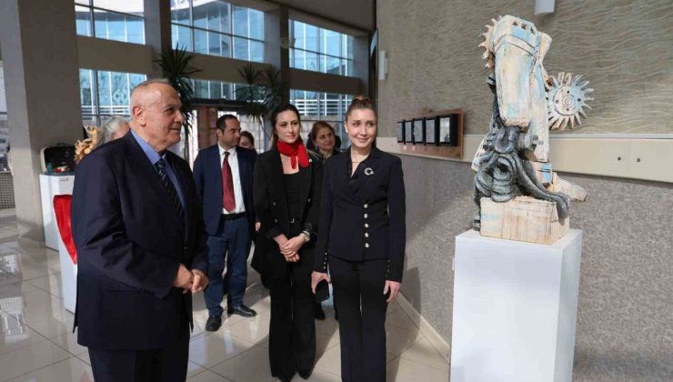 Düzce Üniversitesi’nde Cumhuriyet ve Atatürk sergisi 10 Kasım 2026’ya dek sürecek
