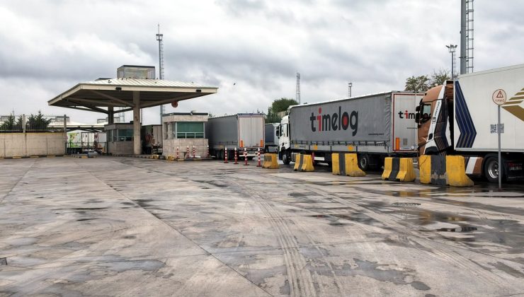 Edirne’de TIR şoförlerinin vize eylemi Ticaret Bakanlığı açıklamasıyla sona erdi