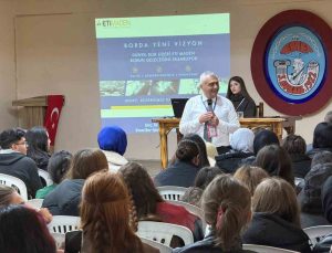 Emet’te öğrenciler borun geleceğini TÜBİTAK projesinde uzmandan dinledi