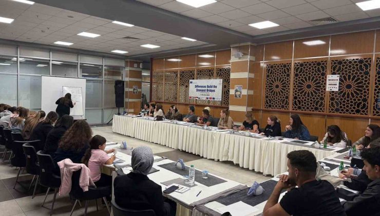 Erasmus+ projesiyle 5 ülkeden 35 gençlik çalışanı Bitlis’te bir araya geldi