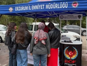 Erzurum’da polis, 5 bin üniversite öğrencisini terör ve dijital içeriğe karşı uyardı