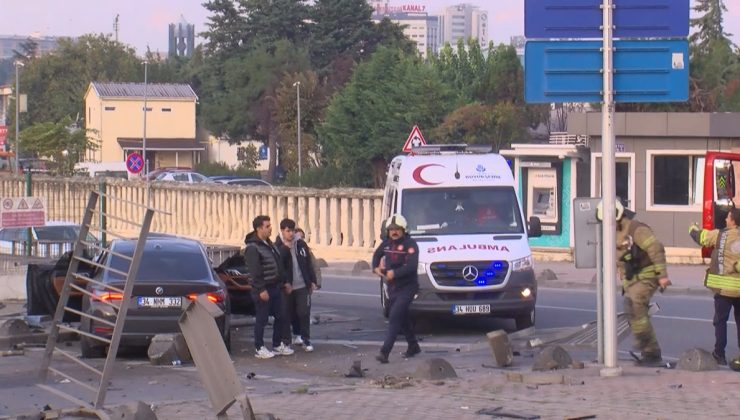 Eyüpsultan’da iddiaya göre ışıkları çalışmayan kavşakta iki araç çarpıştı, 4 yaralı