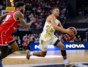Fenerbahçe, Valencia deplasmanına gidiyor